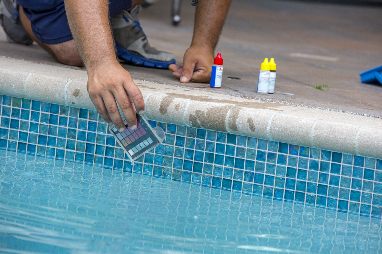 Read more about the article Dive Into Summer 2024 With a Pool Inspection